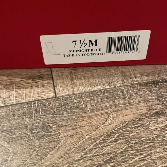 Velvet blue booties - Picture 5 of 7